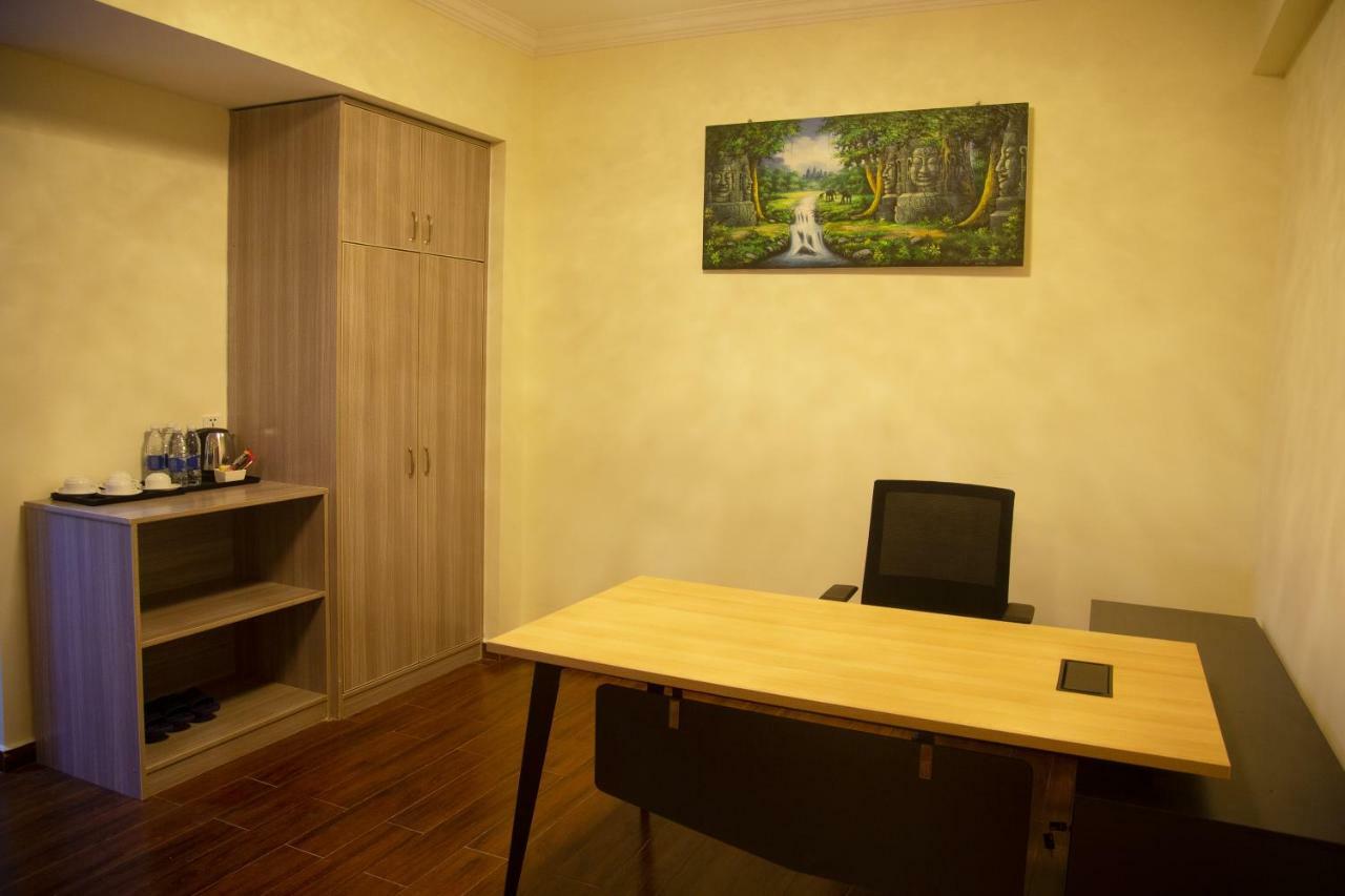 City Comfort Hotel Phnom Penh Airport Ngoại thất bức ảnh